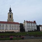 Muzeum Zamku w Łańcucie - widok na budynki i zamek